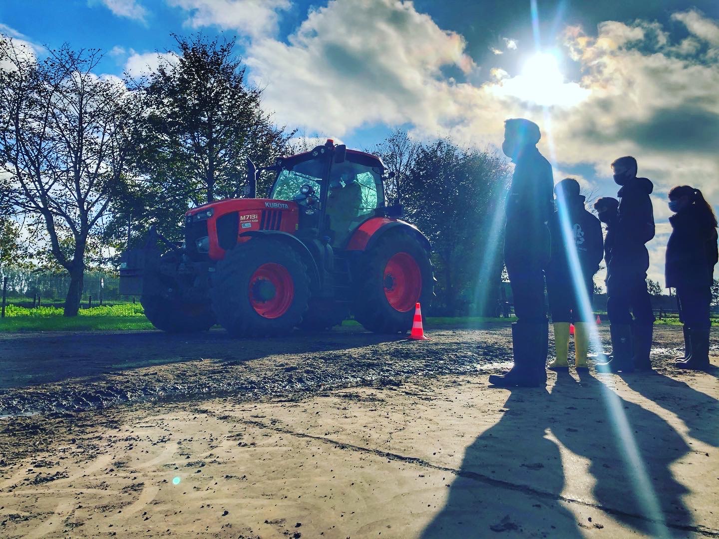 schoolhoeve teelleider tractors